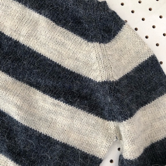 Girls size 12 COUNTRY ROAD knitted stripe dress - Picture 8 of 8